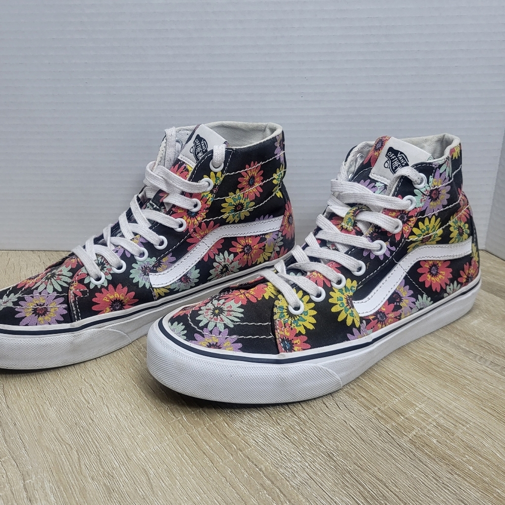 Vans Floral High-Top Sneakers - Black Multi Colored. Womens Size 9.5. - Picture 1 of 8